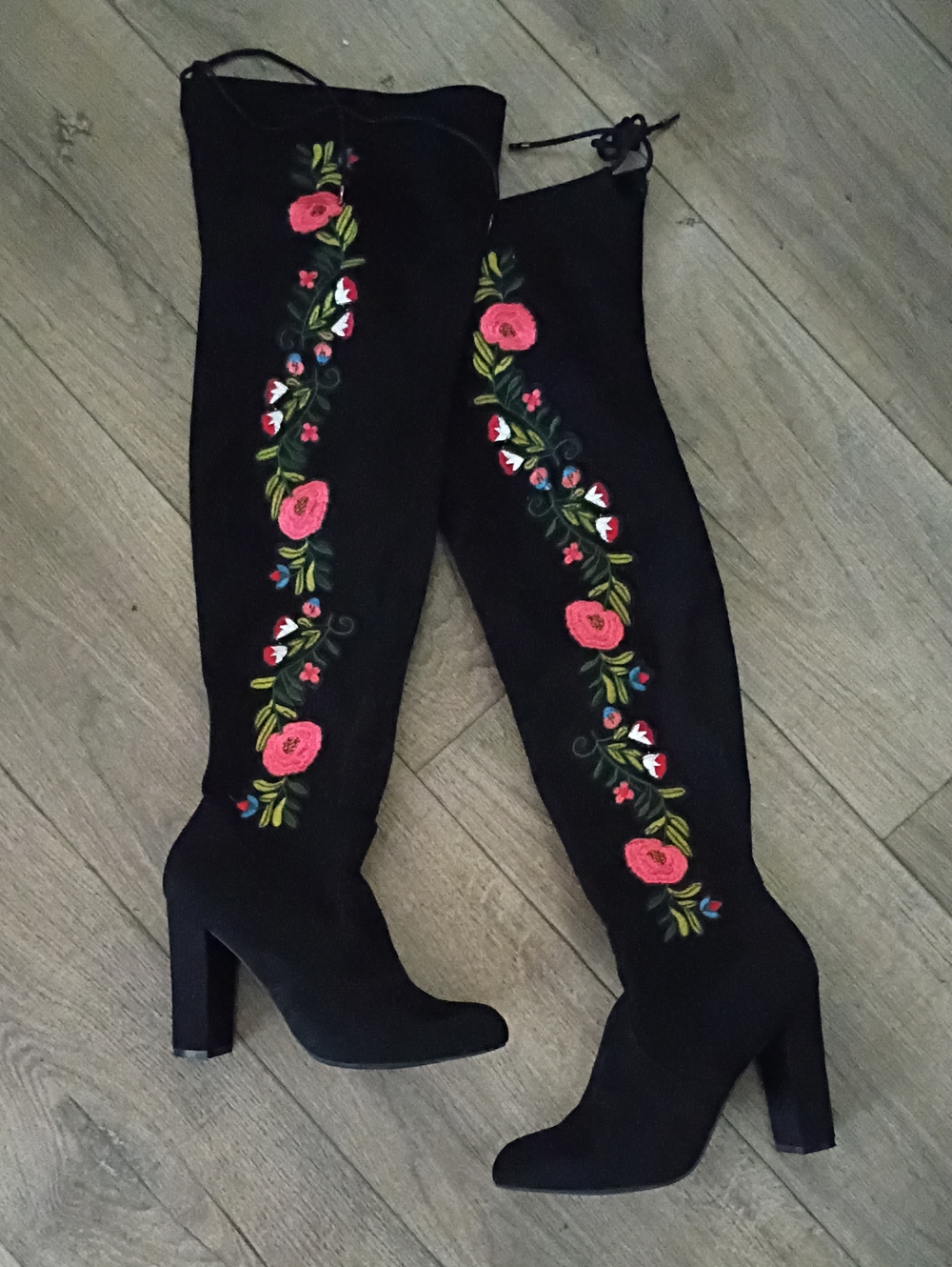 Eye-Catching Thigh High Steve Madden Envoke Black Suede Embroidered Boots